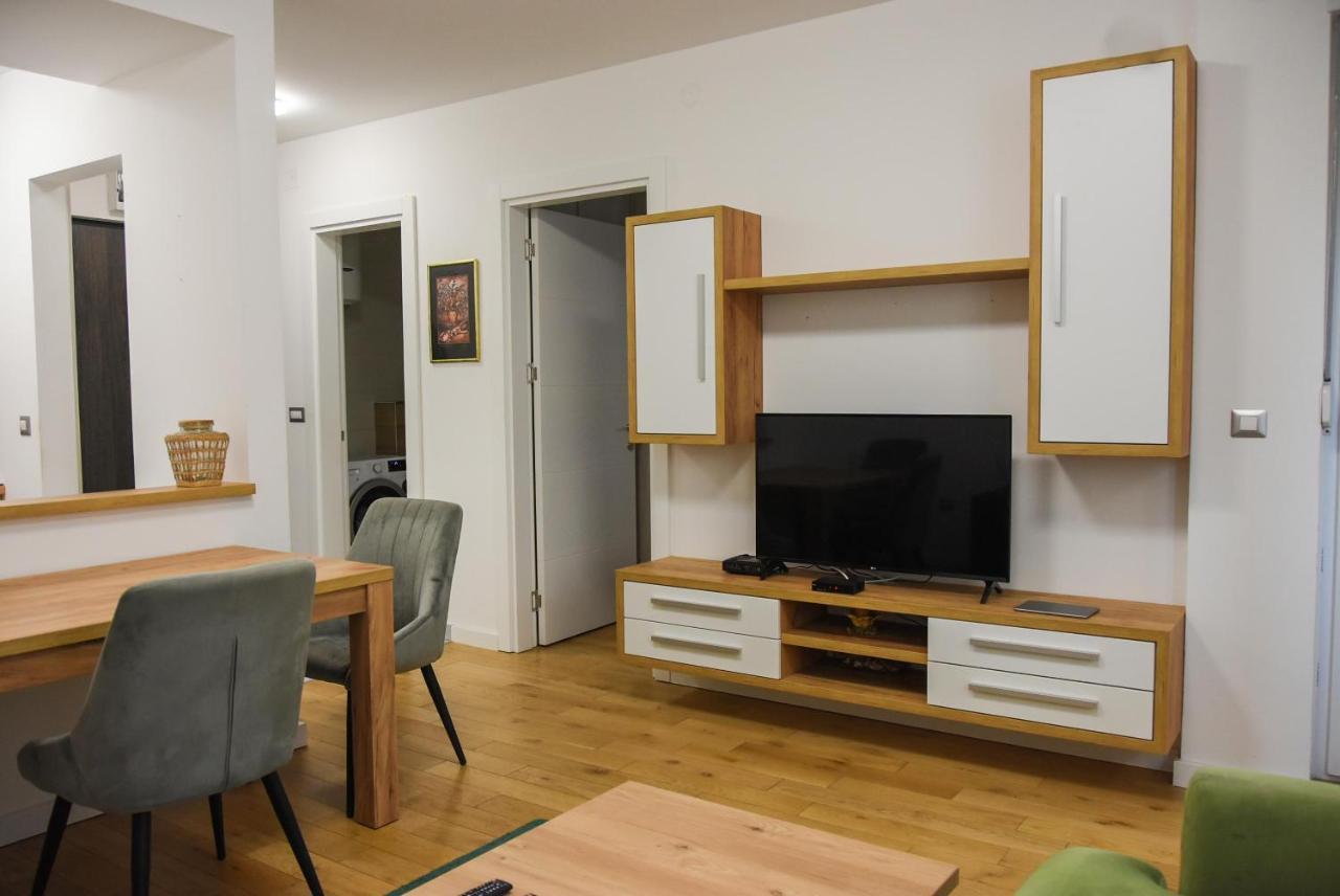 Apartment Barcelona Zemun Belgrade Экстерьер фото